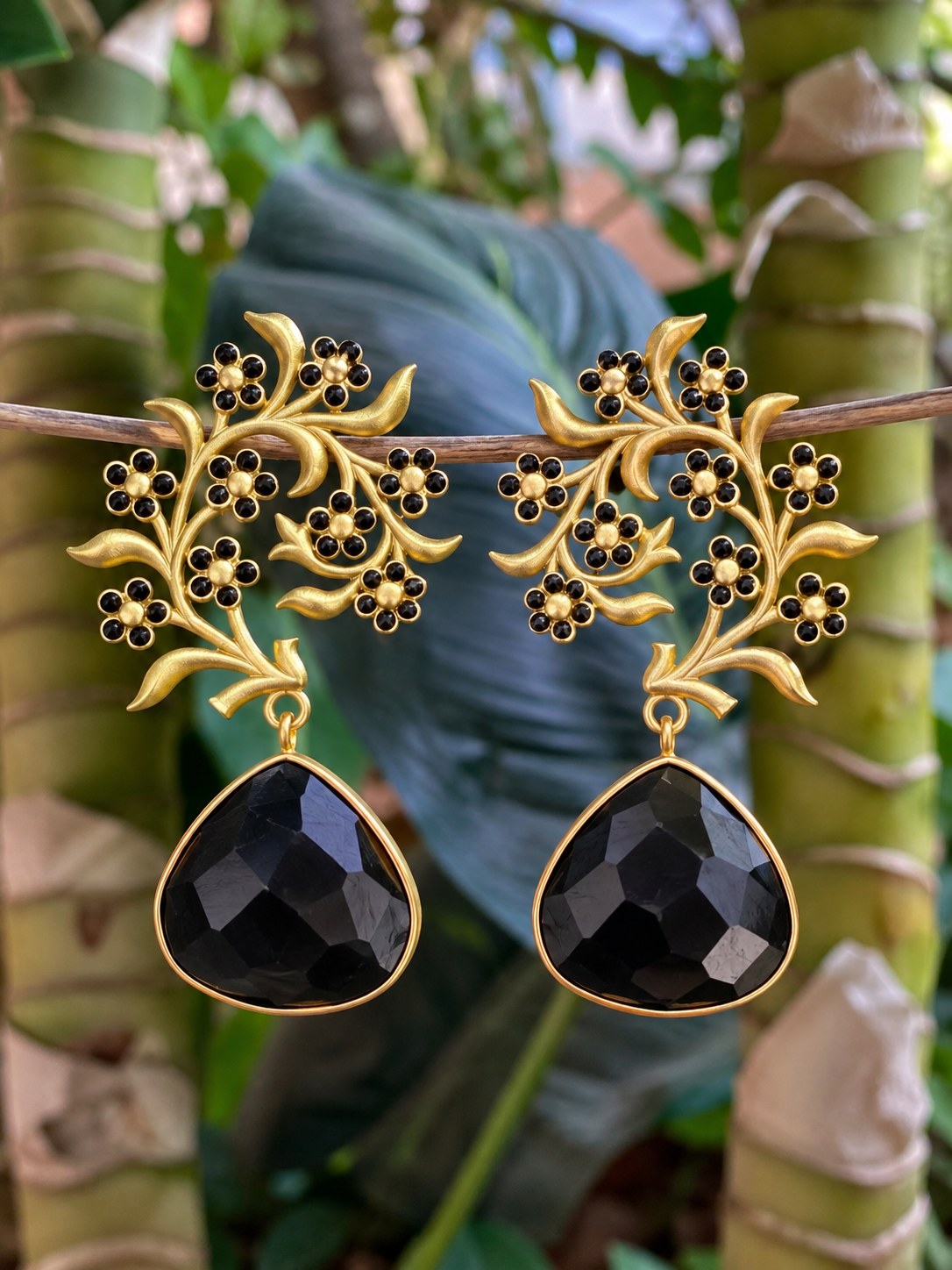 Monalisa Stone Earring