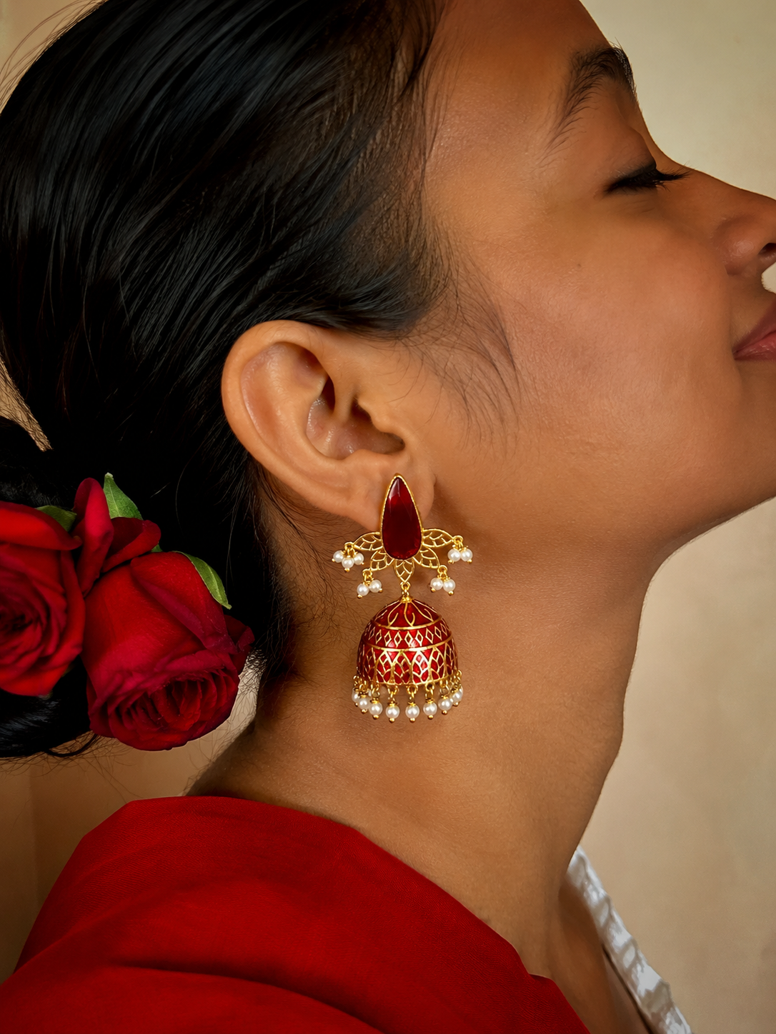 Monalisa Stone Top with Meenakari Jhumki Earring