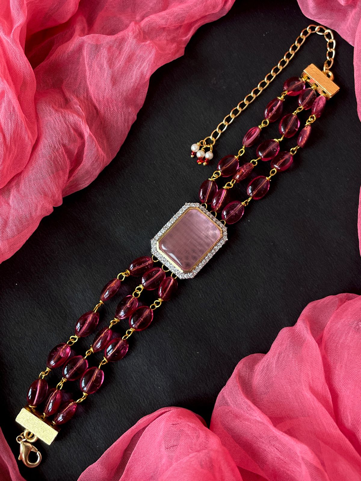 Ad with Monalisa and Jade Stone Bracelet