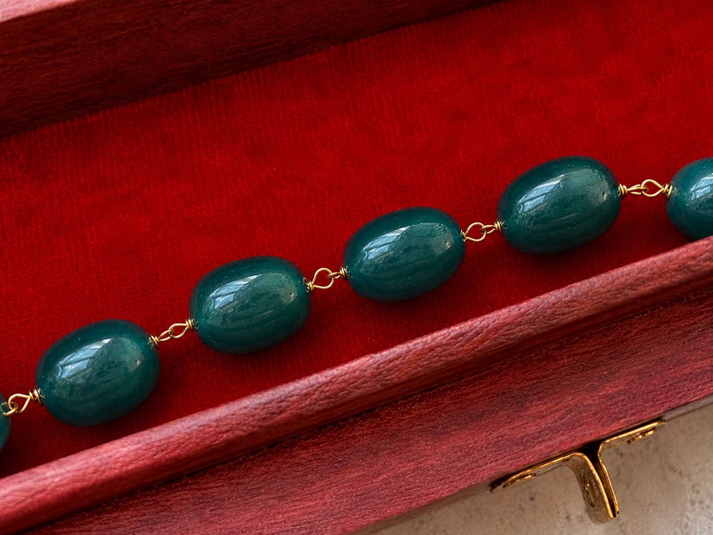 Zade Stone Beads Single Layer Mala