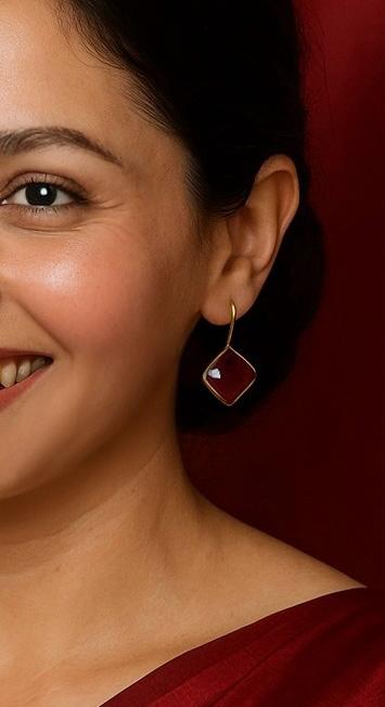 Cut Stone Square Golden Stud Earring