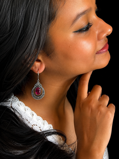 Monalisa Stone Oxidized Earring