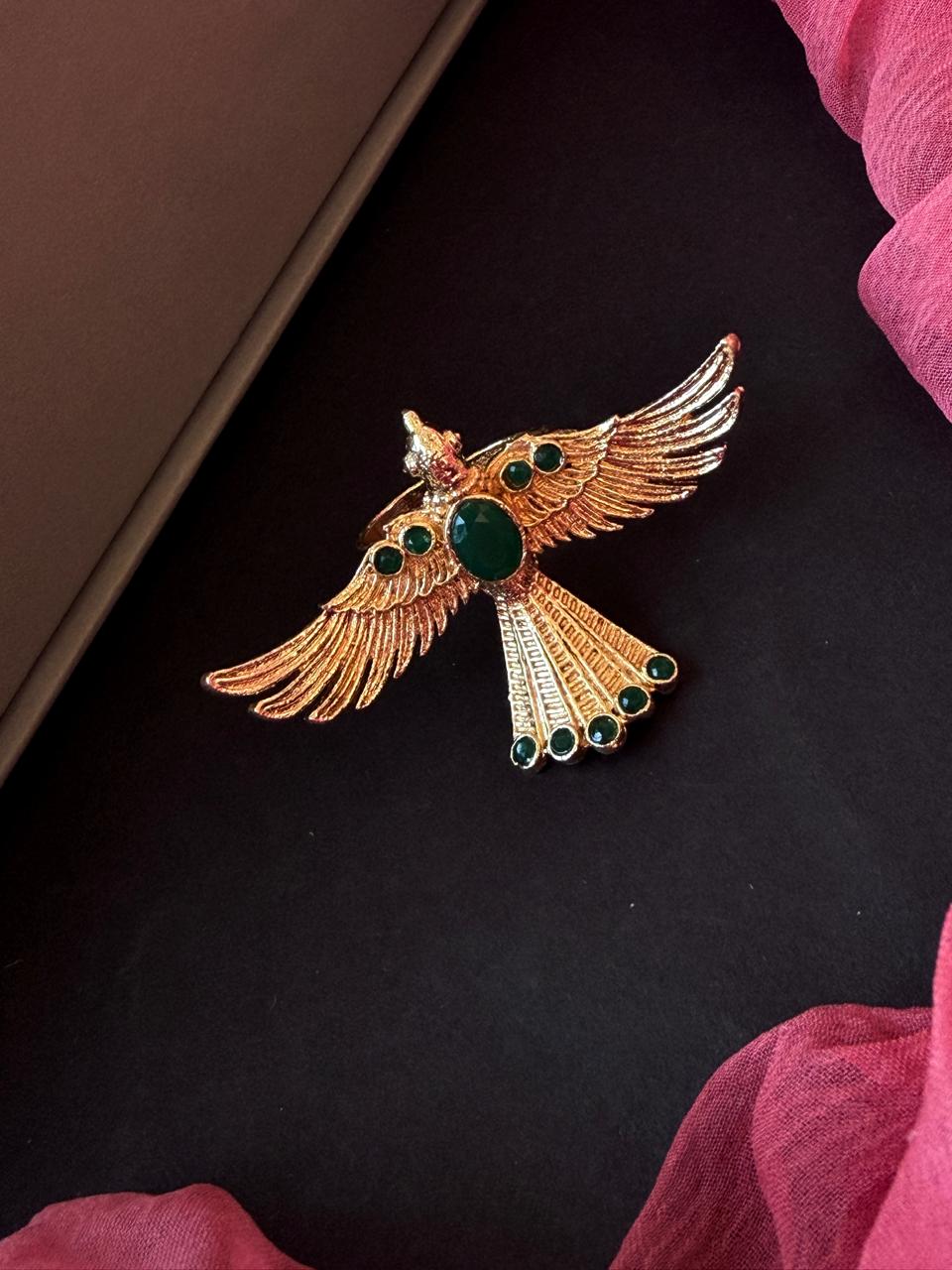 Golden Eagle shape Monalisa Stone Ring