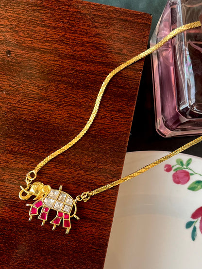 Stone Pendant Elephant Chain Necklace