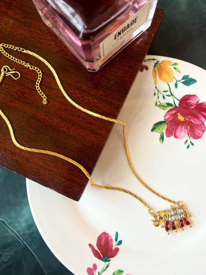 Stone Pendant Elephant Chain Necklace