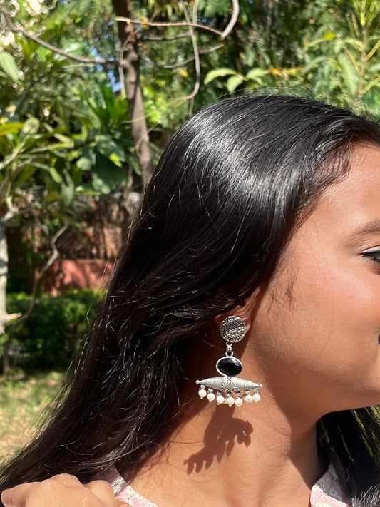 Monalisa Stone Black Polish Antique Look Earring