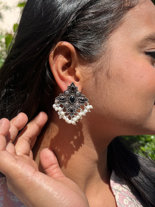 Oxidized in Brass Black Polish Square shape Stud Earring with stones and beads