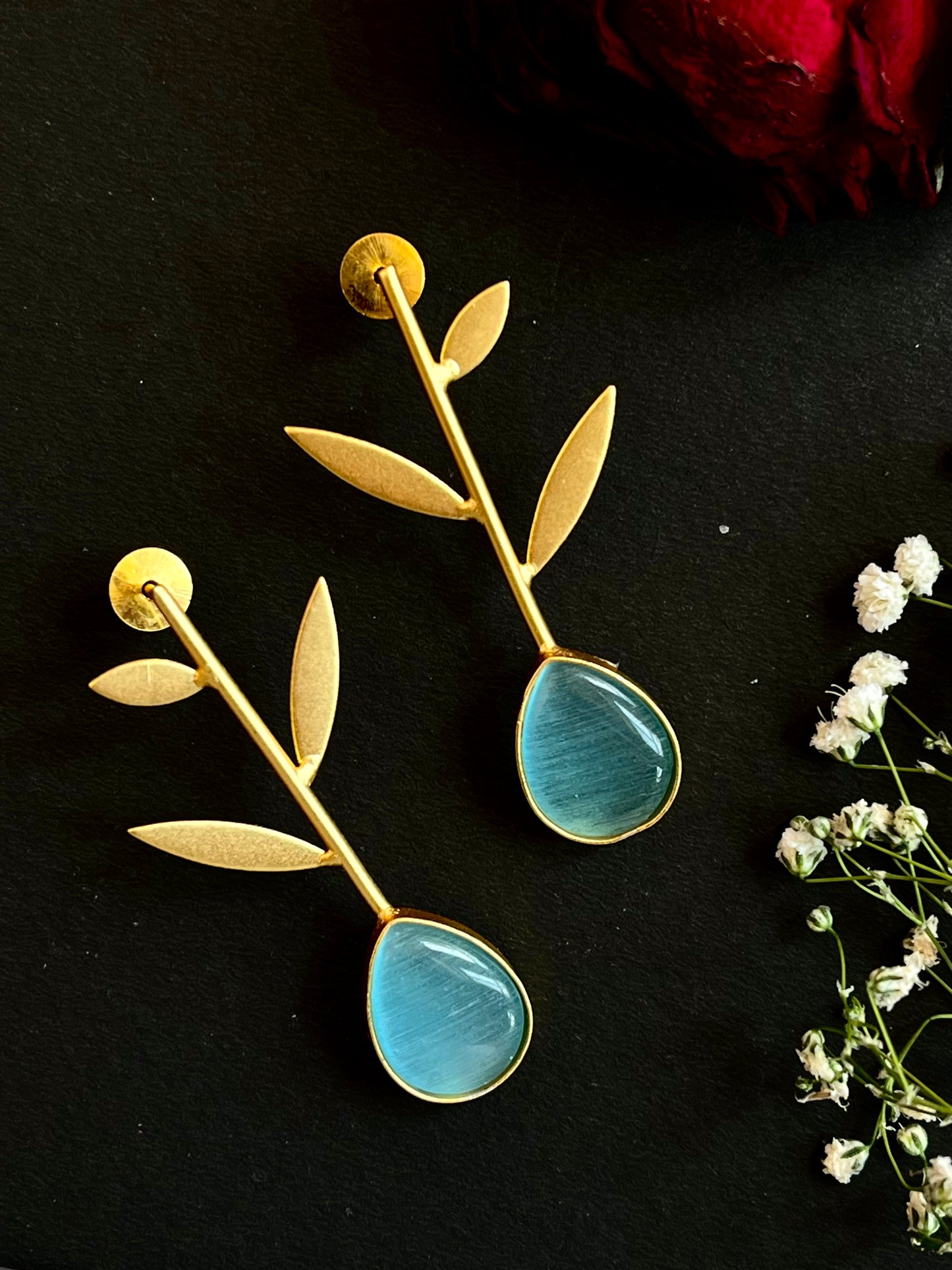 Monalisa Stone Golden Earring