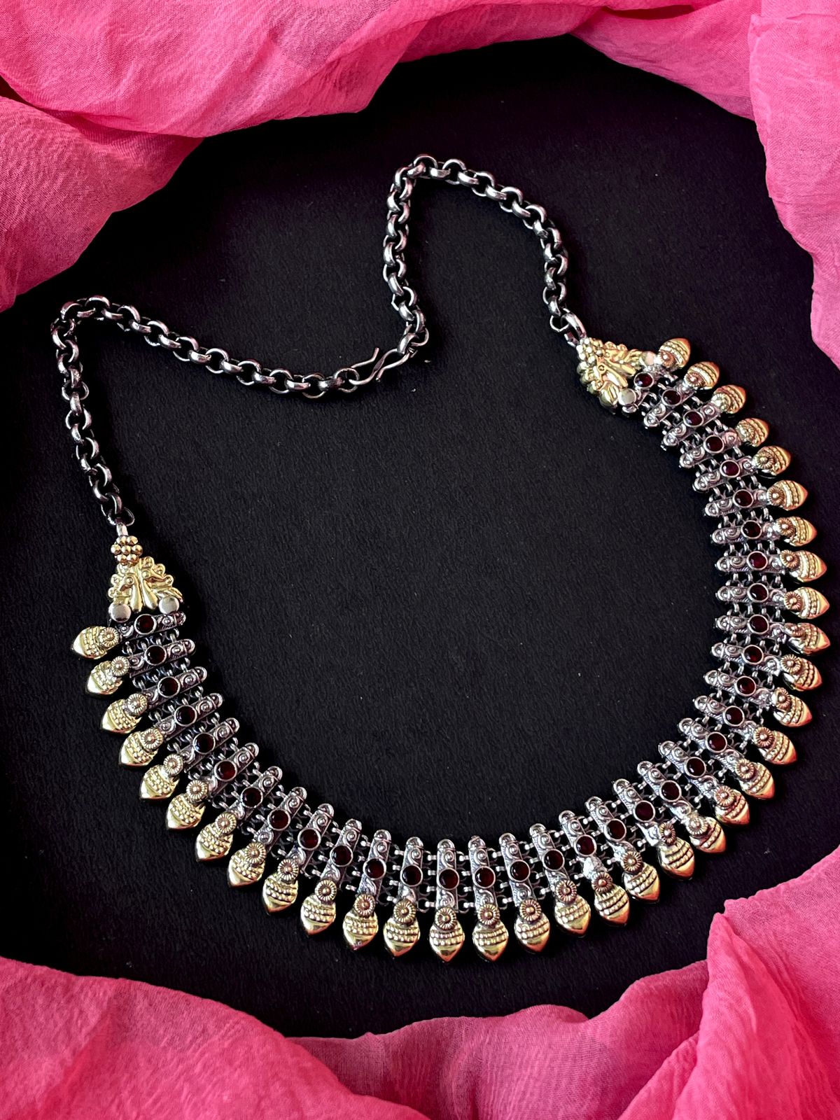 Dual Tone Ethnic Partywear Choker Necklace