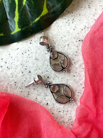 Monalisa Stone Trendy Partywear Earring