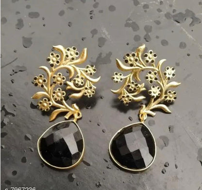 Monalisa Stone Earring