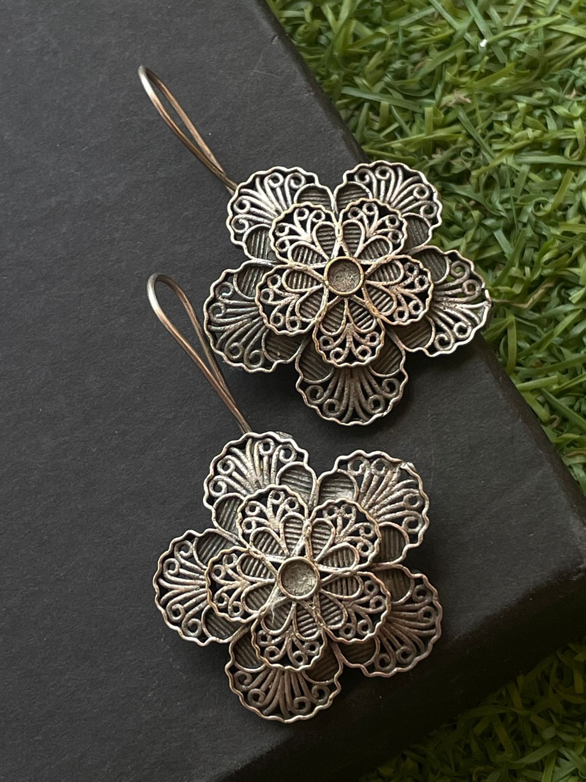 Oxidized Flower shape Stud Earring