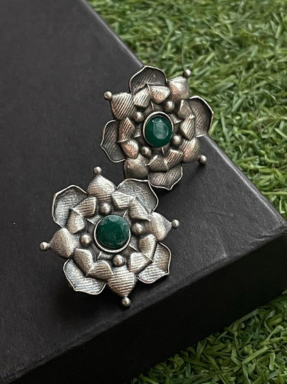 Square flower stone Stud Earring