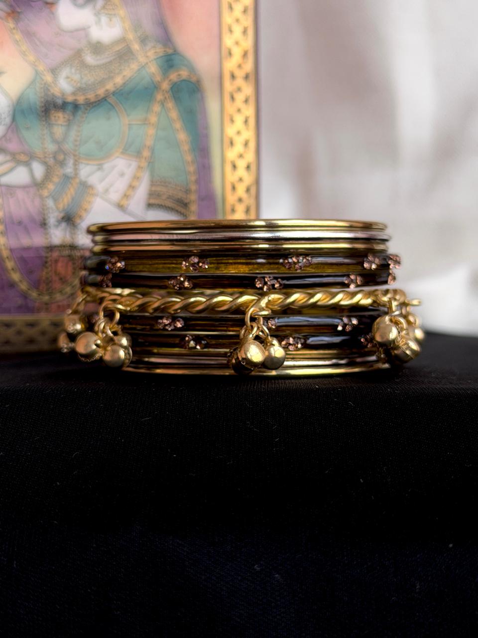 Glass Bangles with Metal Bangles set