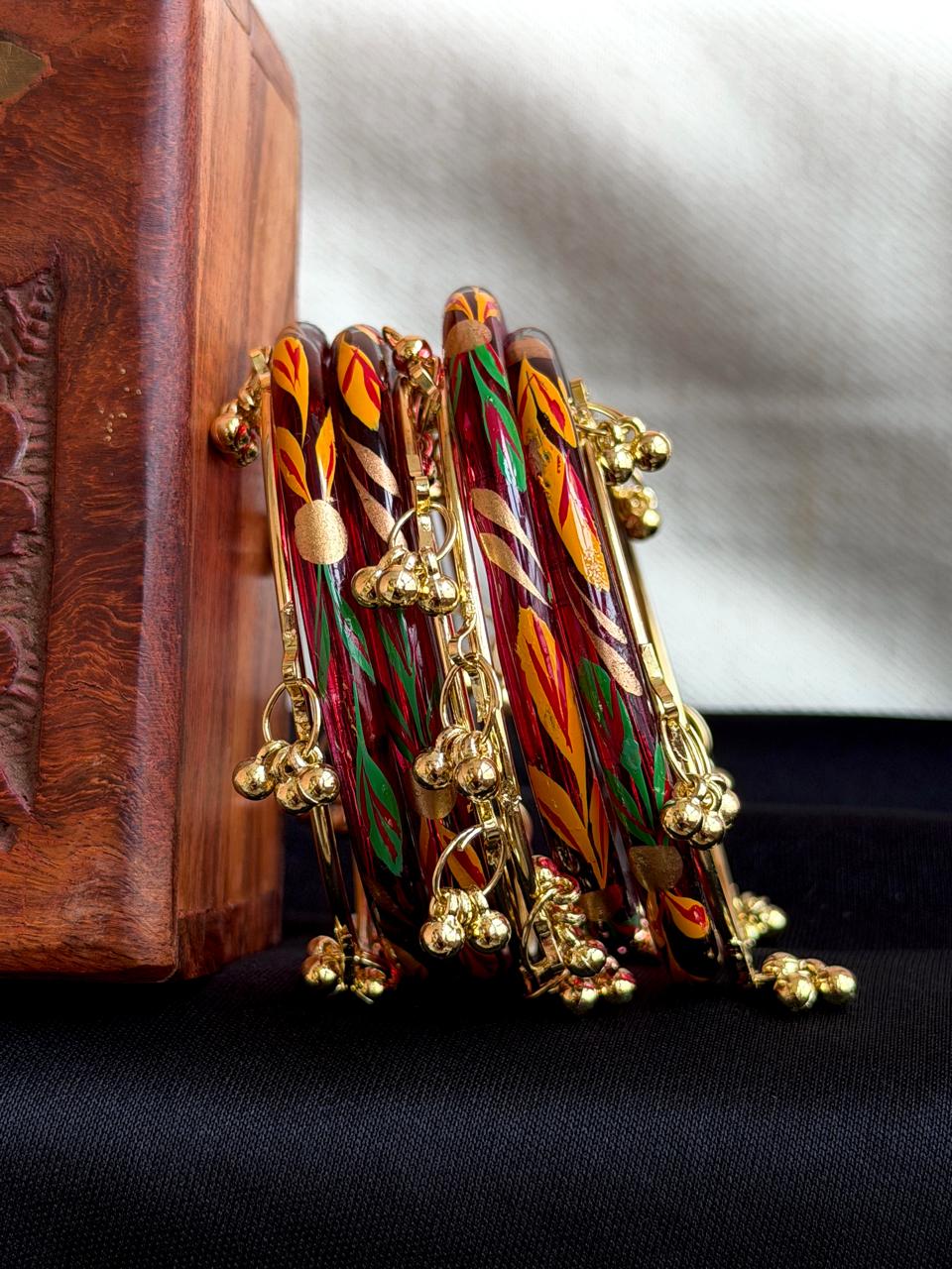 Glass Bangles with Metal Bangles set