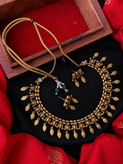 Golden Ethnic Lightweight Choker with Earring set