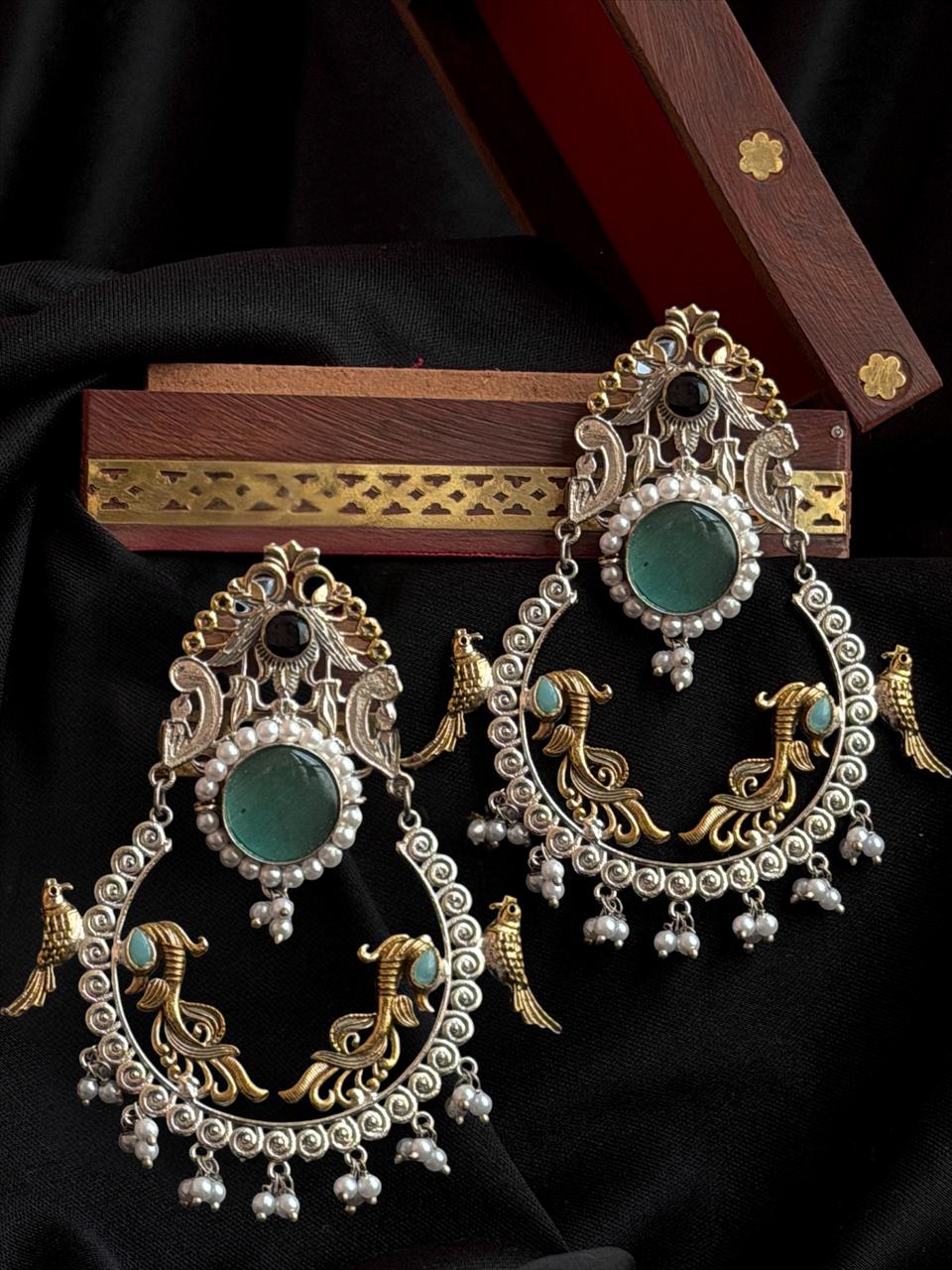 Monalisa Stone Dual Tone Big Partywear Earring