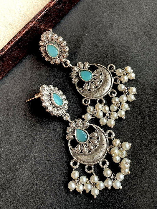 oxidized chandbali earing with stone and beads