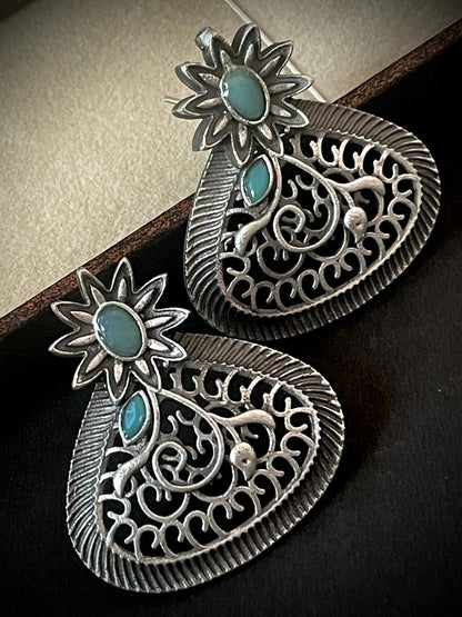 Silver Replica Oval Shape Stud Earring with Monalisa stone