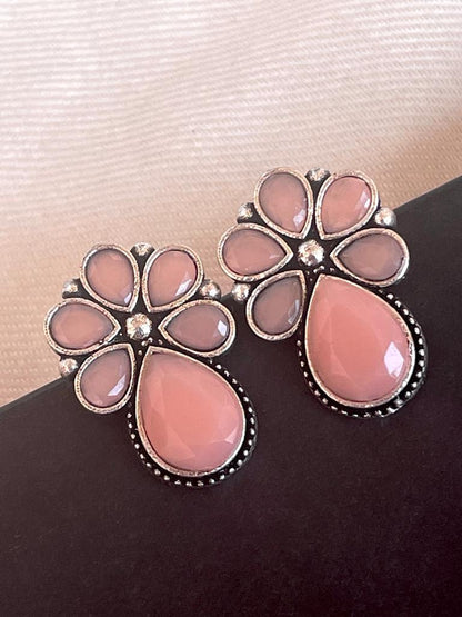 Stud Earring with Monalisa stone