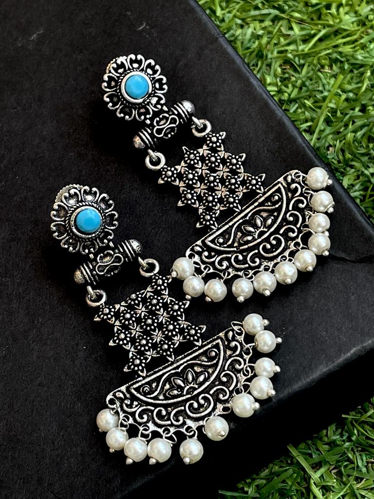 Oxidized Drop Earring with stone and beads