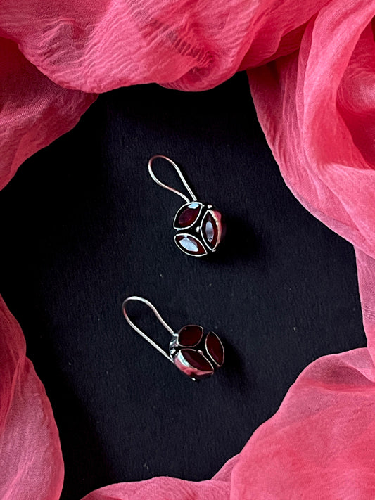 Monalisa Stone Stud Earring