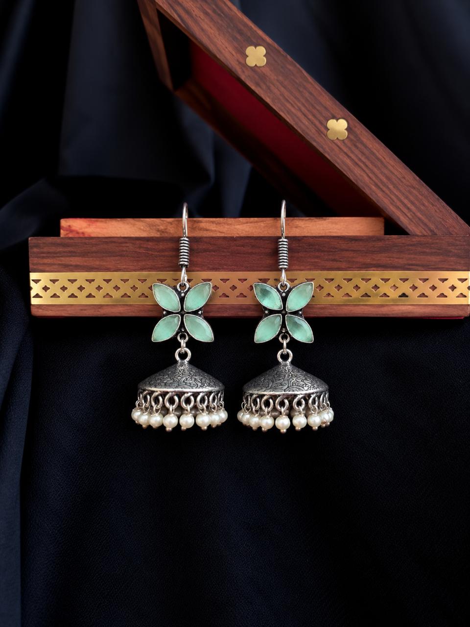 Monalisa Stone Top with Oxidized Jhumki Earring