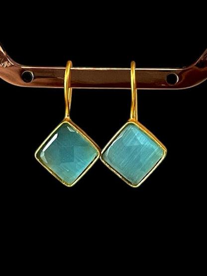 Cut Stone Square Golden Stud Earring