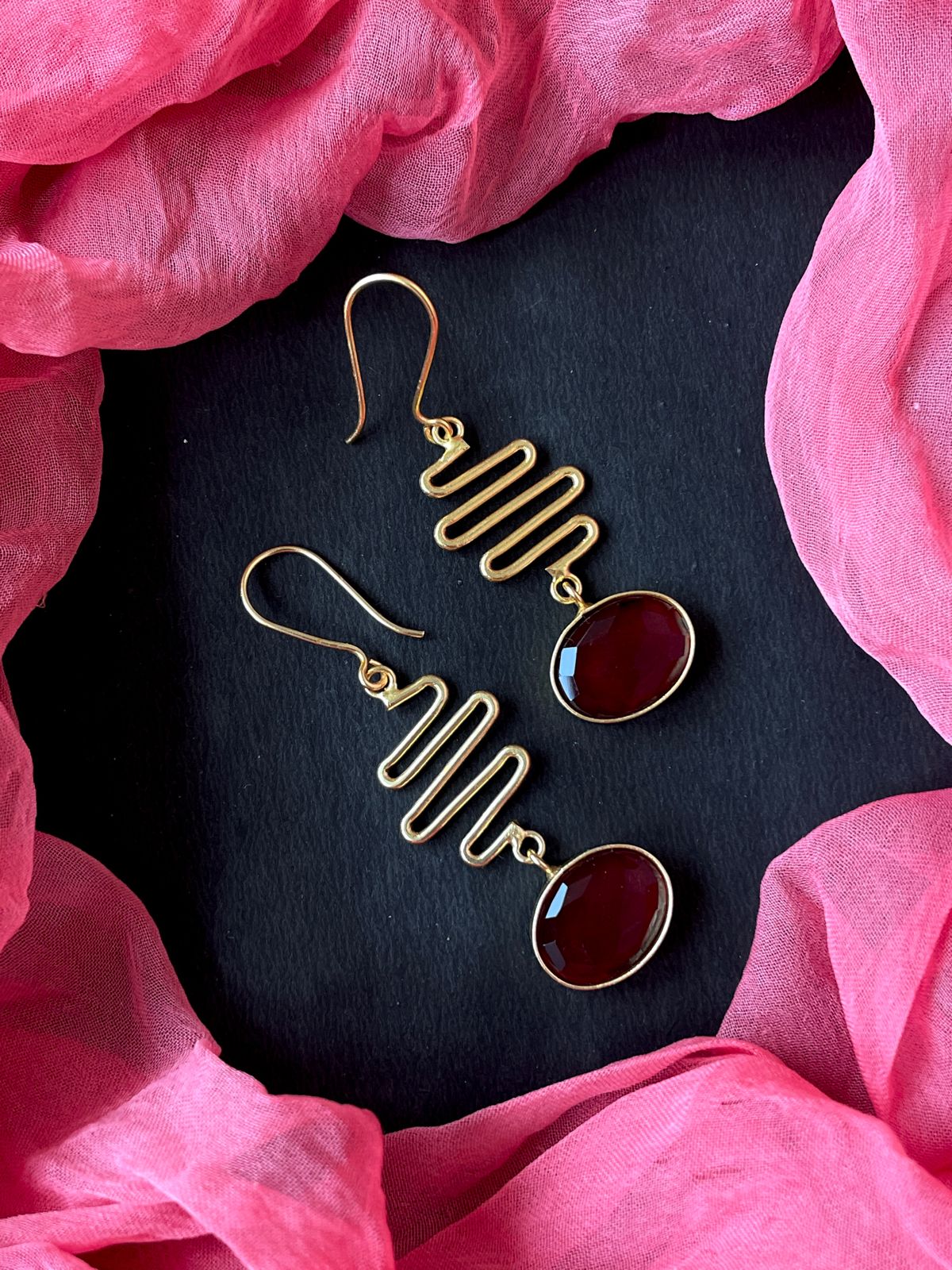 Monalisa Cut Stone Trendy Earring