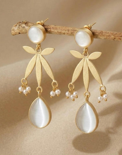 Monalisa Stone Shell Pearl Golden Geometrical Earring