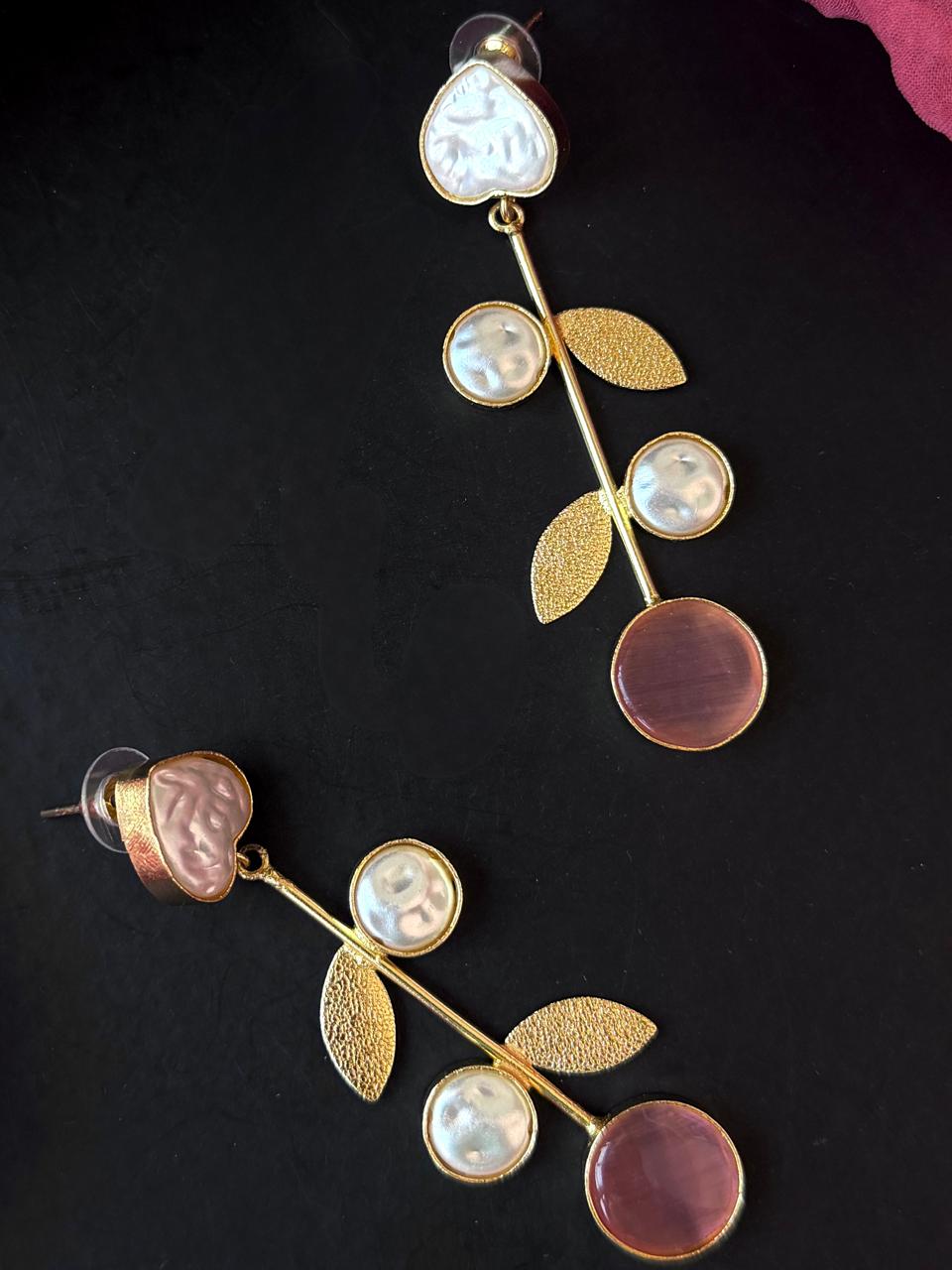 Monalisa Stone Shell Pearl Golden Leaf Earring