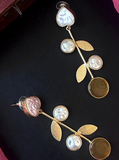Monalisa Stone Shell Pearl Golden Leaf Earring