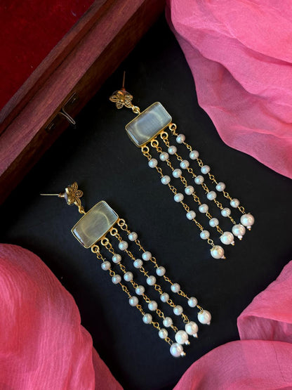Monalisa Stone Beaded Latkan Golden Earring