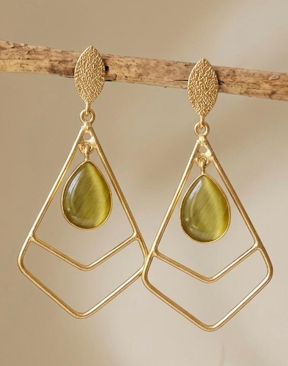 Monalisa Stone Geometrical Golden Earring