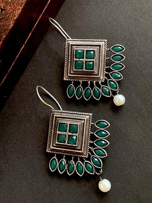 Black Polish Antique look Stud Earring with stone work