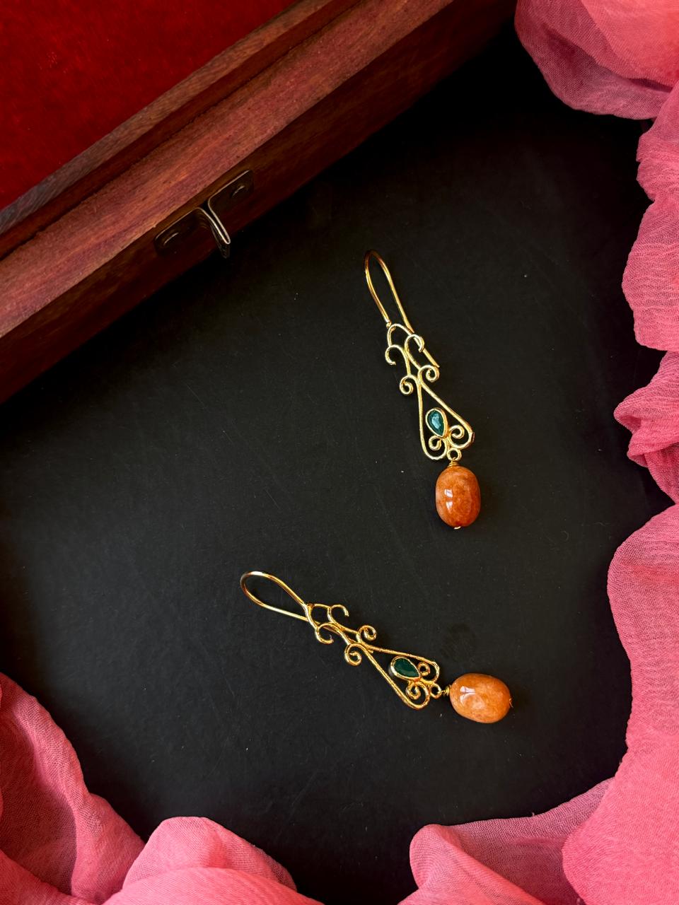 Stones Beads Golden Earring