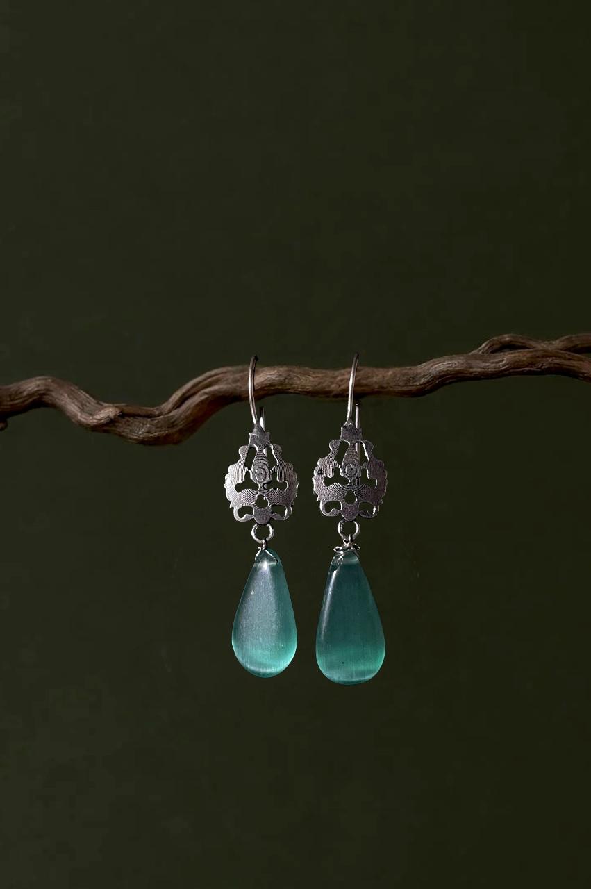 Monalisa Stone Silver Replica Earring