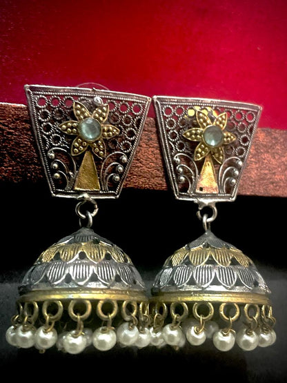 Dual tone jhumka with geometrical top earing