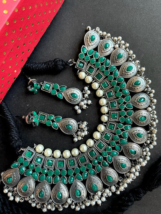 Black Polish Antique Heavy Look Party Wear Choker with Earring set With Monalisa Stone