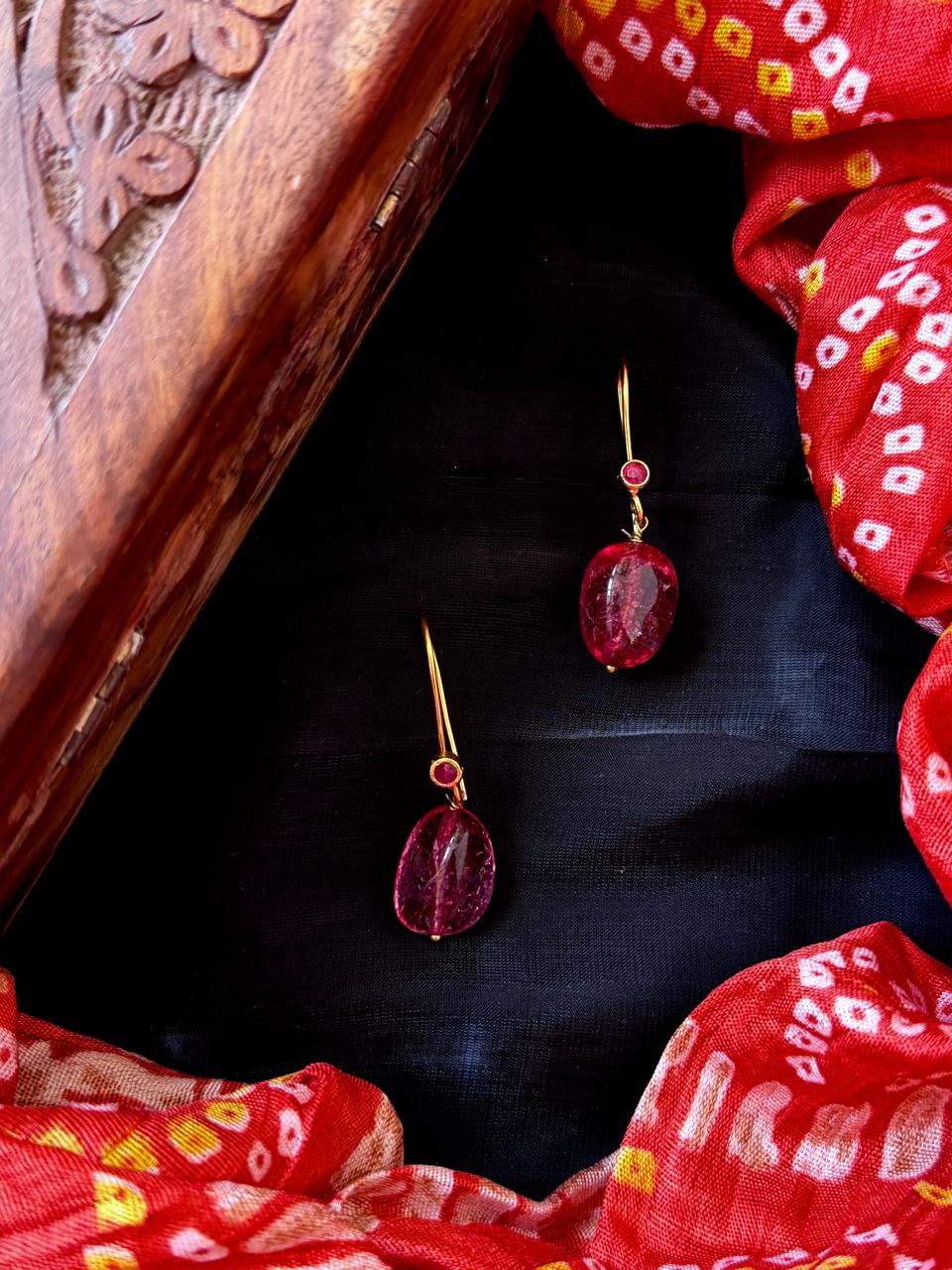 Strawberry Stone Golden Hook Earring