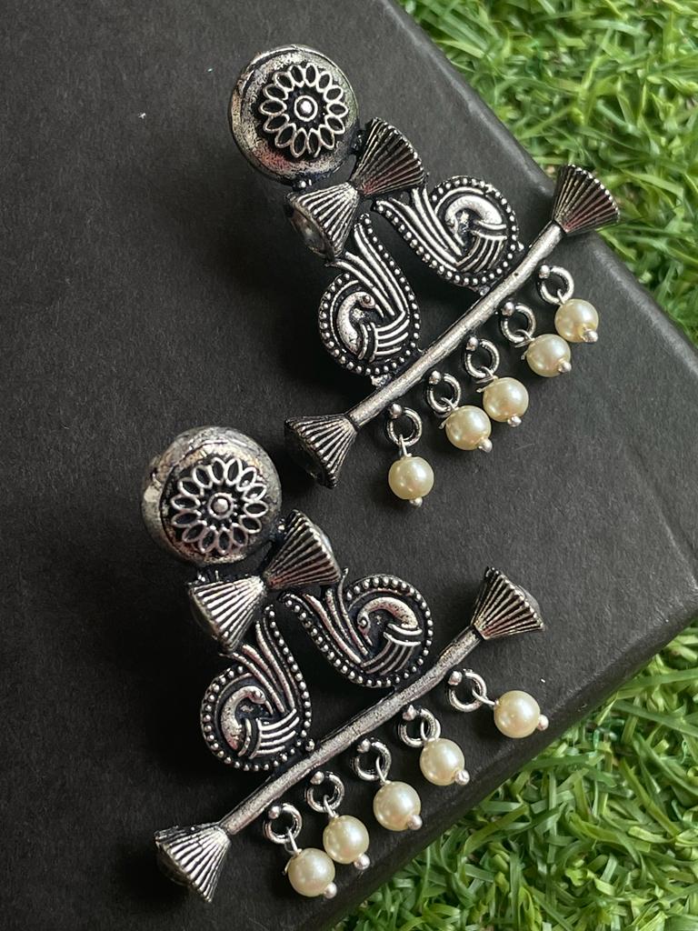 Black Polish Antique Look Flute Stud Earring