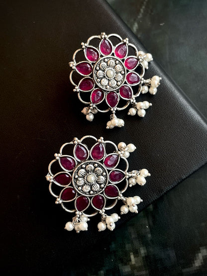 Oxidized Floral Stone Beaded Earring