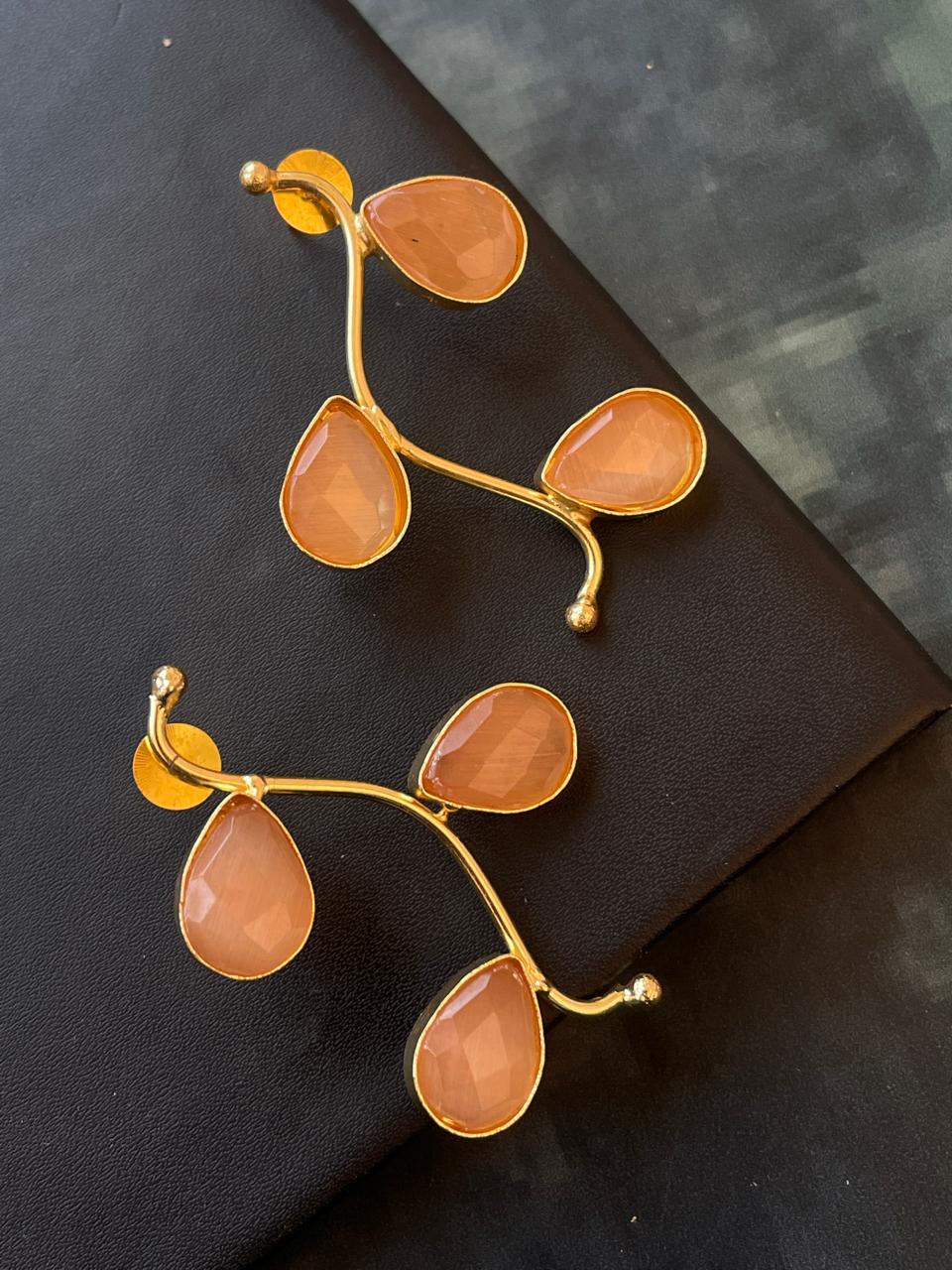 Monalisa Stone Golden Leaf Earring