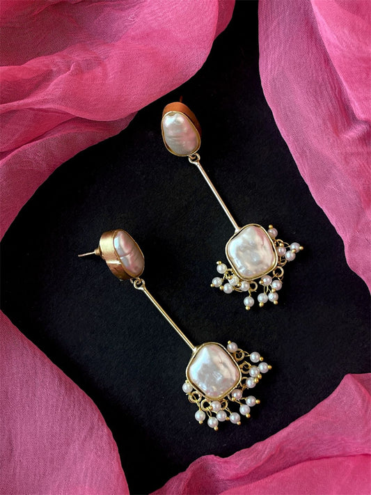Imitation Shell Golden Long Earring