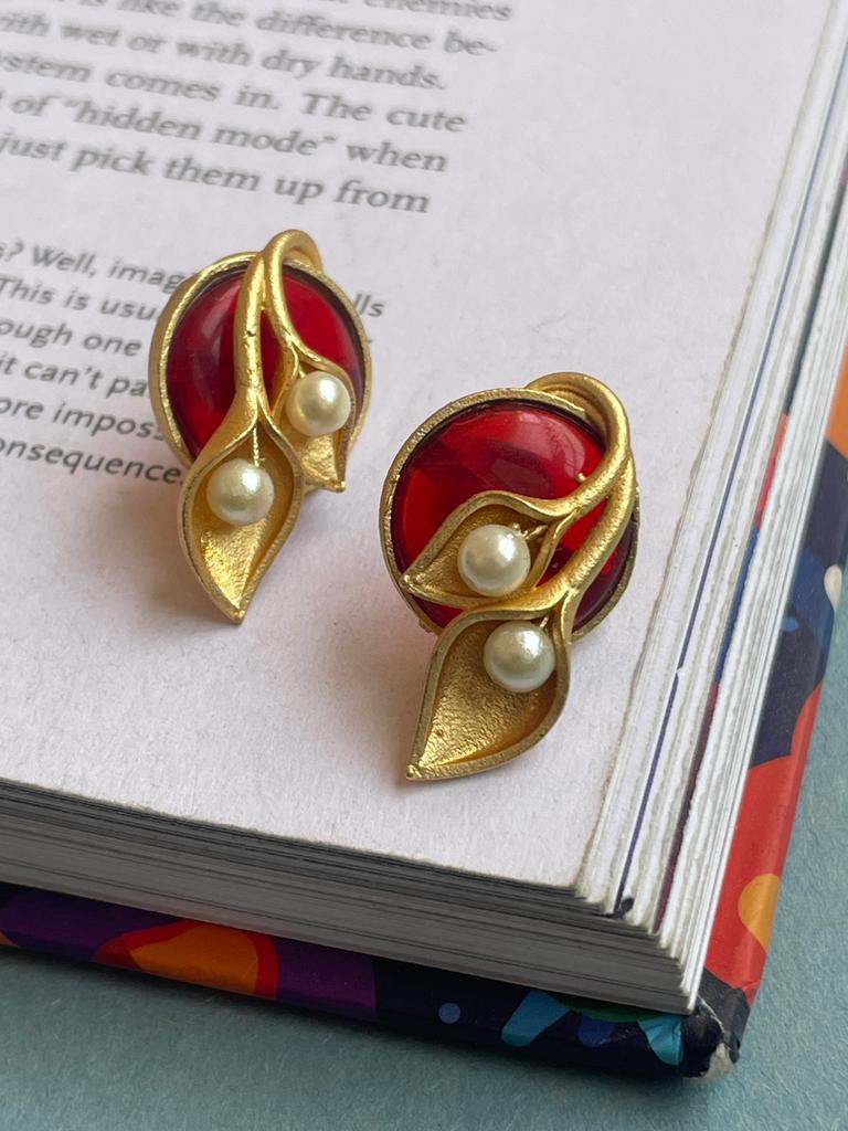 Monalisa Stone Stud Earring