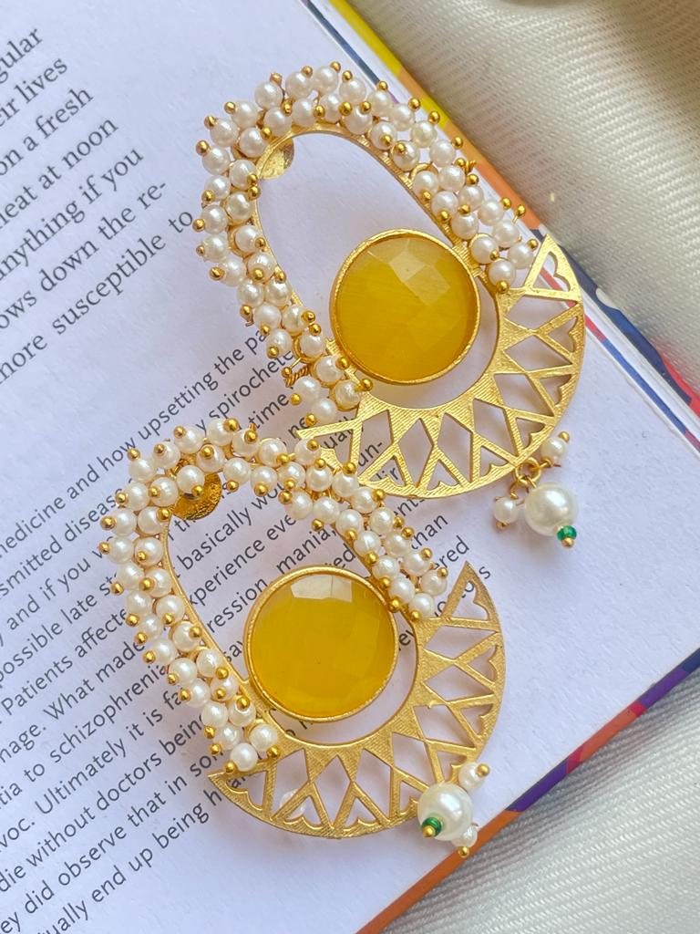 Monalisa Stone Beaded Earring