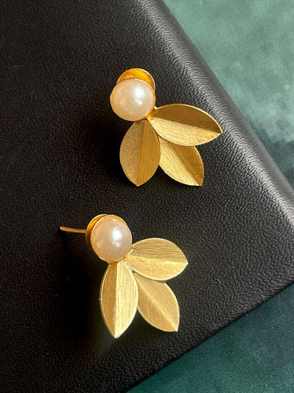 Three Leaf Golden Beaded Stud Earring