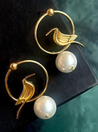 Pearl with Golden Top Stud Earring