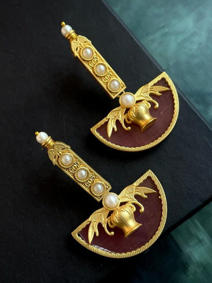 Monalisa Stone Ethnic Golden Partywear Earring