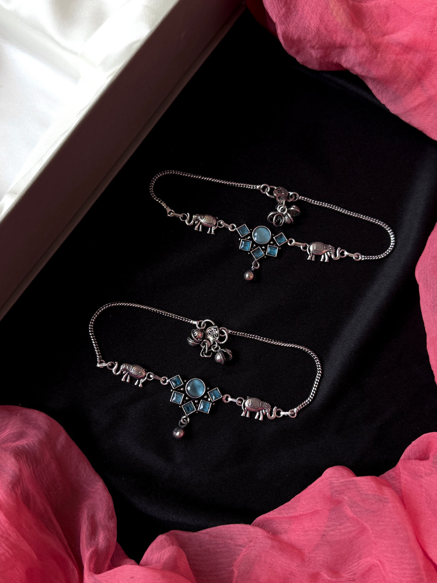 Monailsa Stone Silver Replica Anklet